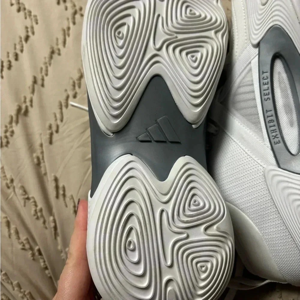 New Adidas Exhibit Select Mid White Silver  Basketball Court Shoes Women Size 11